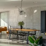 Luxury Seafront Roots With Private, Heated Pool, 5 En-suite Bedrooms, Enchanting Sea Views Vila